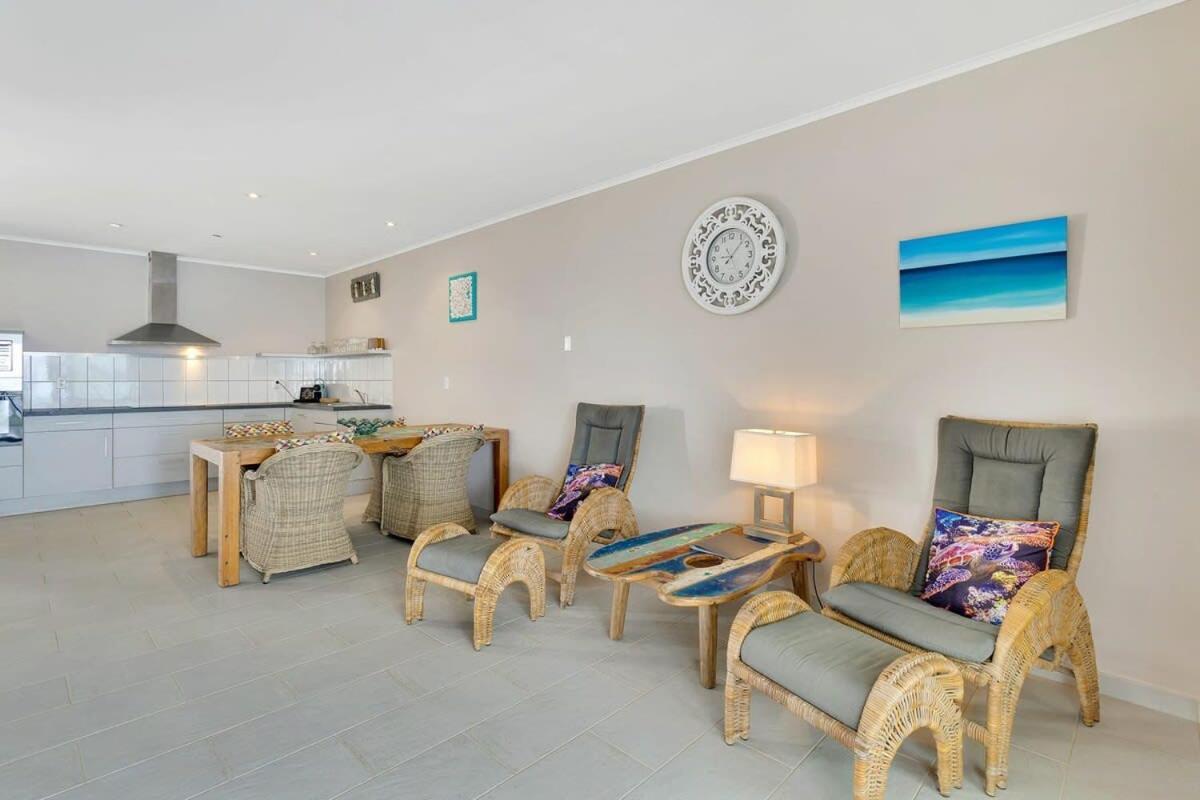 Belmar Oceanfront Apartment 14 Divers Paradise คราเลนไดค์ ภายนอก รูปภาพ